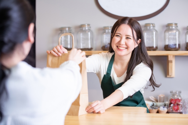 頭痛、姿勢の悪さを改善された女性